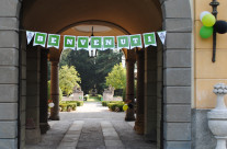 Allestimento banner festa calcio