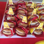 Allestimento buffet festa compleanno tema Alvin