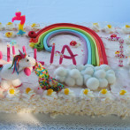 Rainbow and unicorns cake